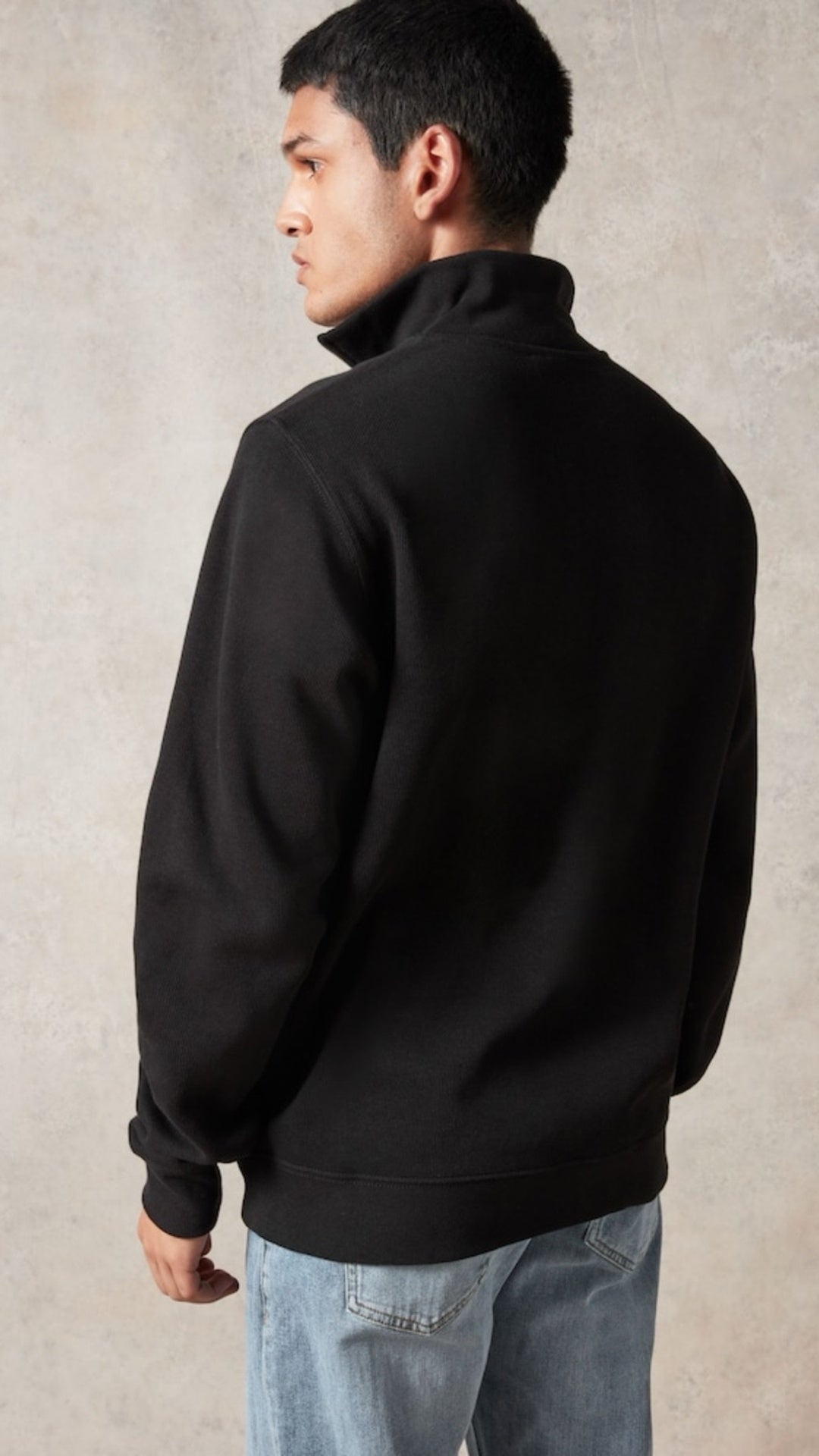 L-Quarter Zipper Black