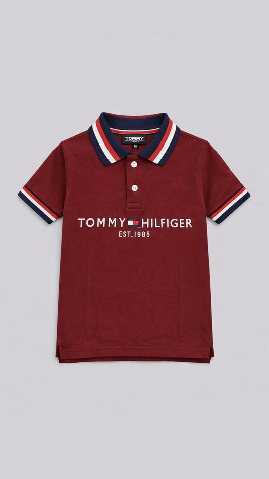 Tommy Hilfiger polo shirt with logo on a gray background