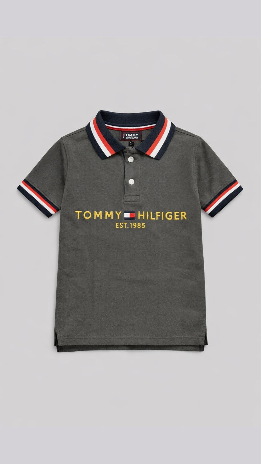 Gray Tommy Hilfiger polo shirt with logo on a gray background