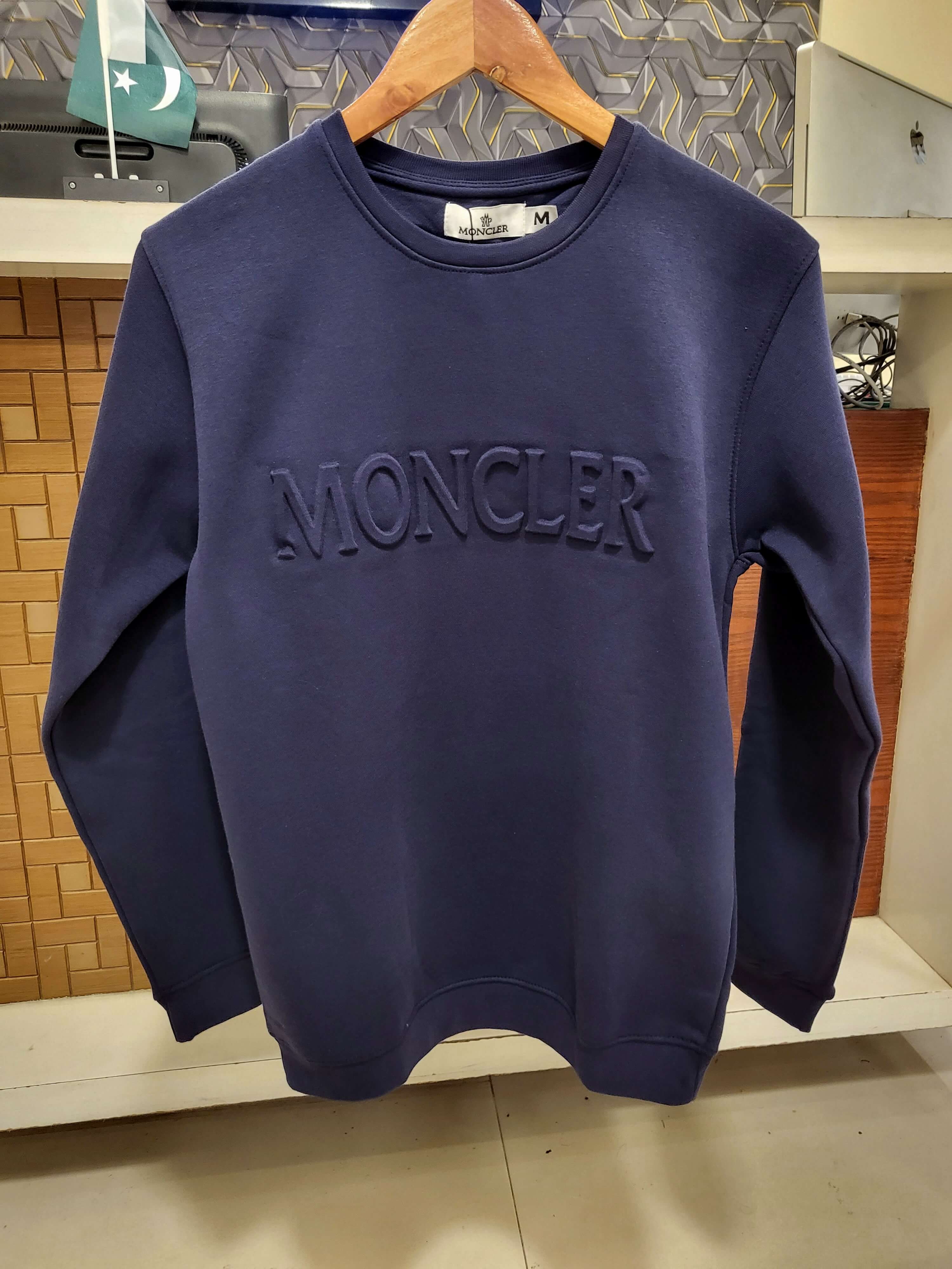 M-N Premium Sweatshirt Solid Blue