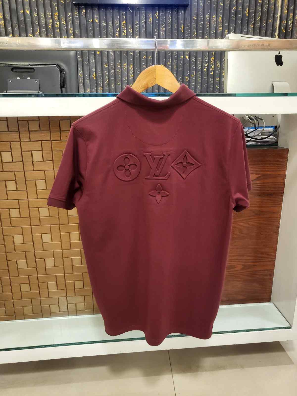 Vv-Front/Back Embosed Polo Cherry