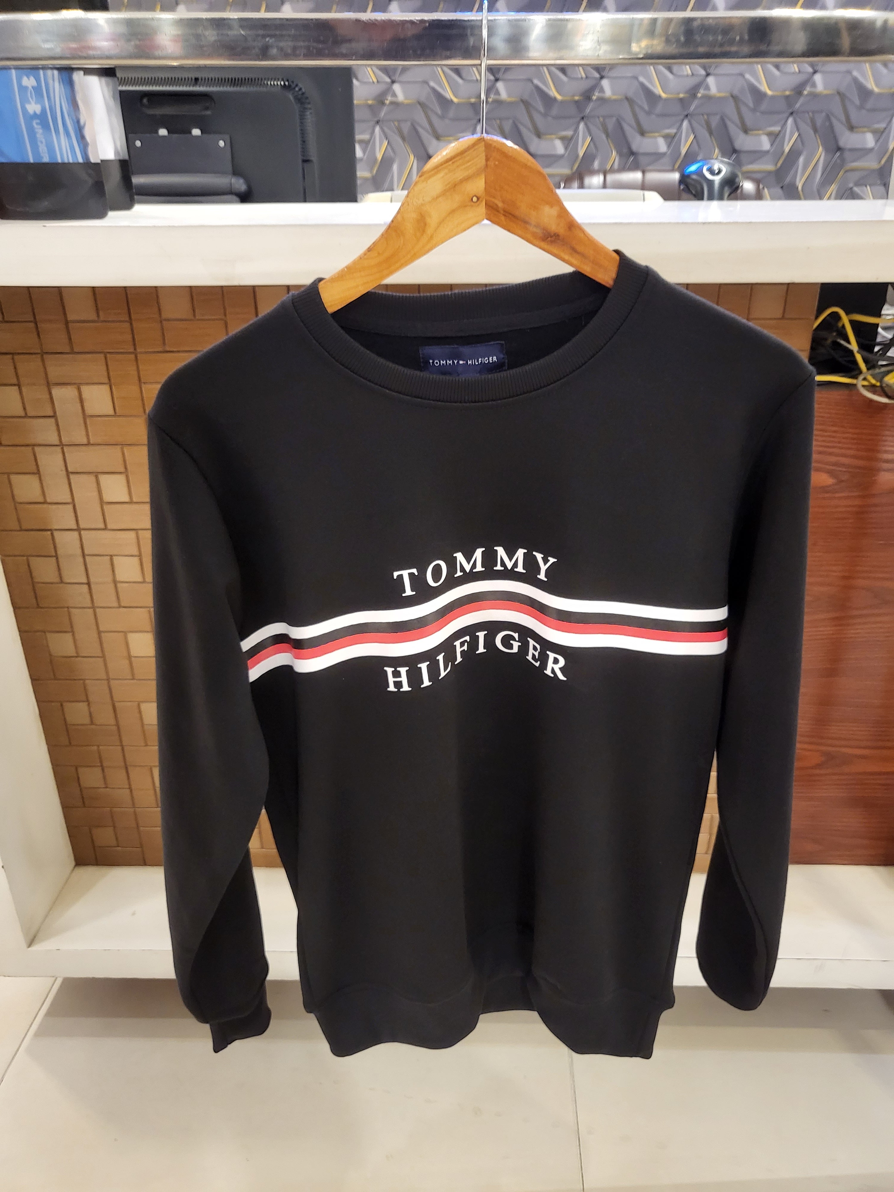 T-Essential Fleece Sweat Shirt Black