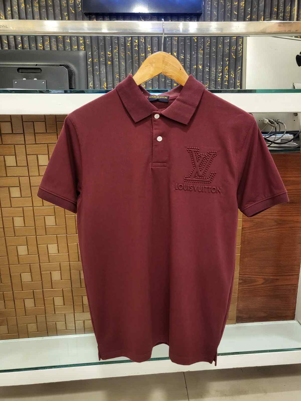 Vv-Front/Back Embosed Polo Cherry