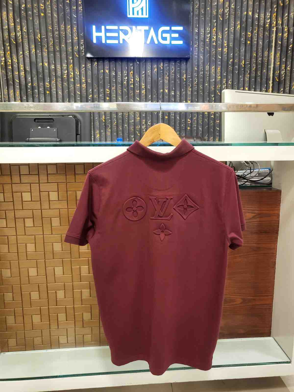 Vv-Front/Back Embosed Polo Cherry