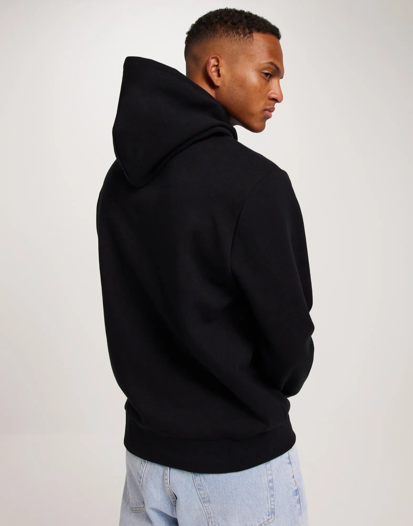 P-S-P EMBROIDERY HOODIE JET BLACK